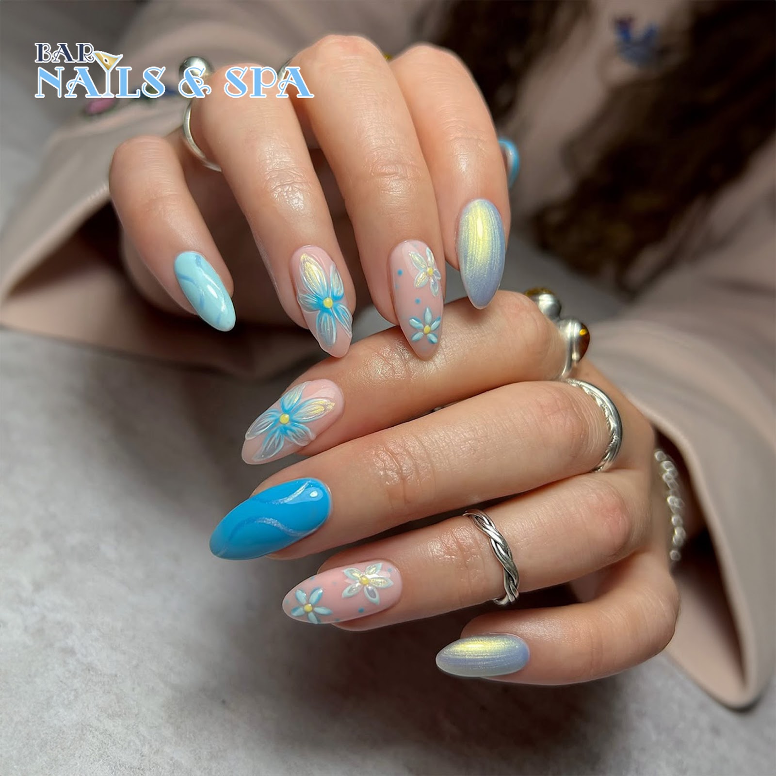 Bar Nails and Spa logo